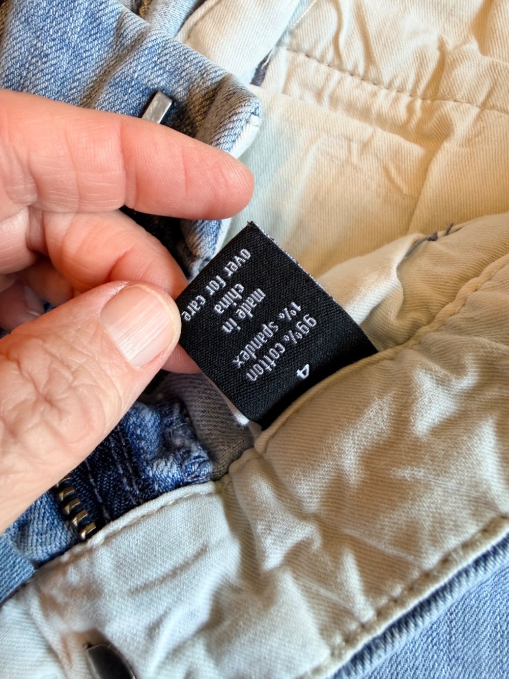 The Limited Denim 678 Light Wash Flare Jeans Wide Cuff Size 4 Low Rise 552 - Picture 6 of 11